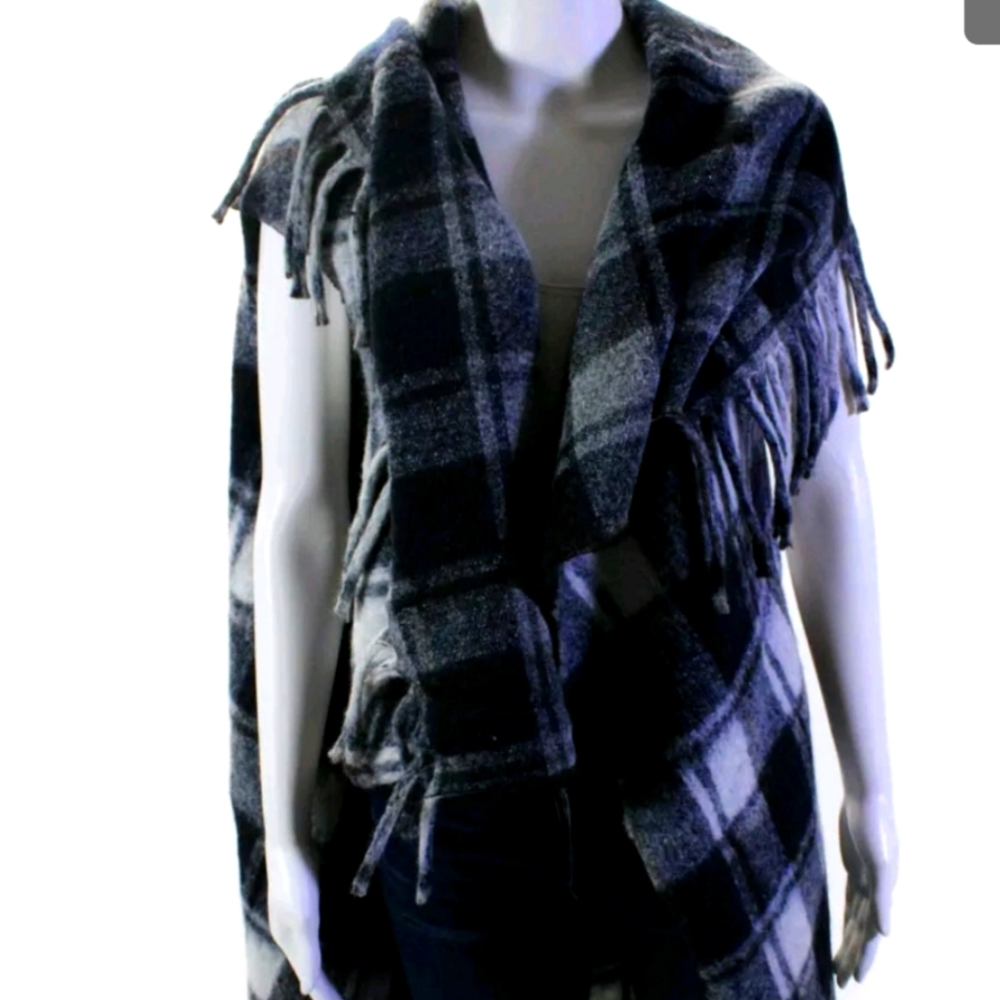 M Made in Italy Wool Sleeveless Coat